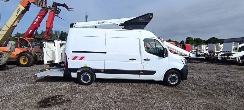 Renault Master Versalift VTL135 EVO - 13,3 m - 120kg - Podizna platforma montirana na kamion: slika Renault Master Versalift VTL135 EVO - 13,3 m - 120kg - Podizna platforma montirana na kamion Renault Master Versalift VTL135 EVO - 13,3 m - 120kg - Podizna platforma montirana na kamion: slika Renault Master Versalift VTL135 EVO - 13,3 m - 120kg - Podizna platforma montirana na kamion