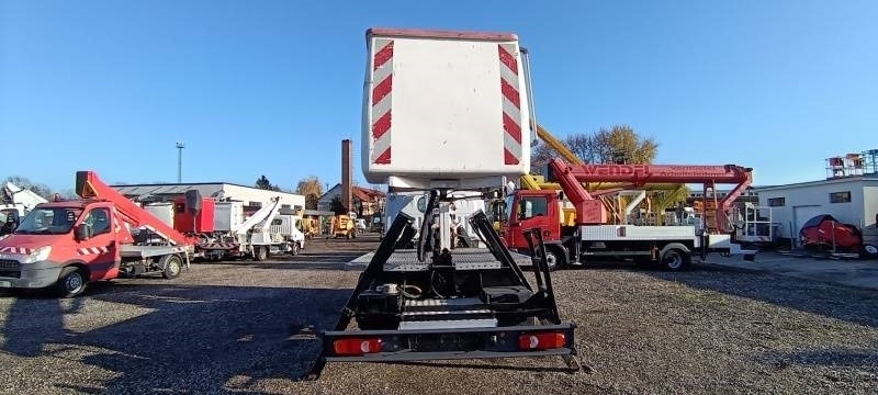 Zakup Renault Maxity Bizzocchi Autel 162 HP - 16,5m  Renault Maxity Bizzocchi Autel 162 HP - 16,5m: slika Zakup Renault Maxity Bizzocchi Autel 162 HP - 16,5m  Renault Maxity Bizzocchi Autel 162 HP - 16,5m