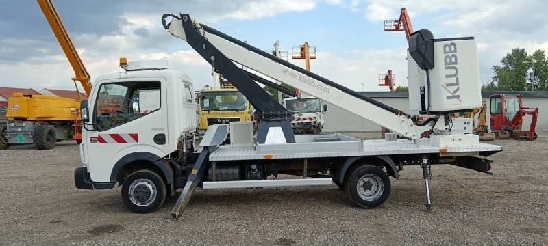 Renault Maxity Klubb KT48 - 16m, 200kg - Podizna platforma montirana na kamion: slika Renault Maxity Klubb KT48 - 16m, 200kg - Podizna platforma montirana na kamion Renault Maxity Klubb KT48 - 16m, 200kg - Podizna platforma montirana na kamion: slika Renault Maxity Klubb KT48 - 16m, 200kg - Podizna platforma montirana na kamion