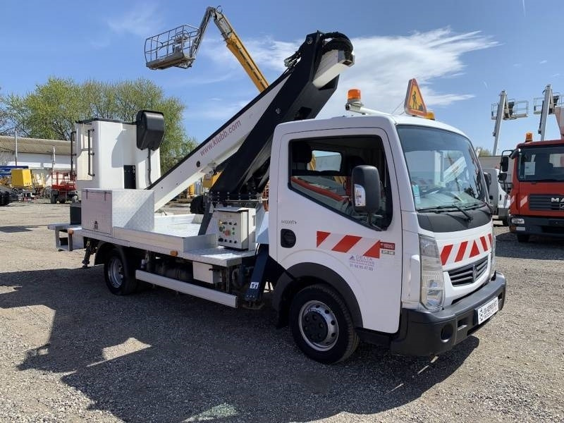 Renault Maxity Klubb KT48 - 16m, 200kg - Podizna platforma montirana na kamion: slika Renault Maxity Klubb KT48 - 16m, 200kg - Podizna platforma montirana na kamion Renault Maxity Klubb KT48 - 16m, 200kg - Podizna platforma montirana na kamion: slika Renault Maxity Klubb KT48 - 16m, 200kg - Podizna platforma montirana na kamion