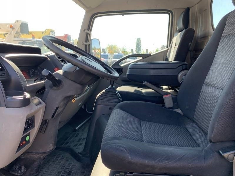 Zakup Renault Maxity Multitel MT202DS - 20m - 200 kg  Renault Maxity Multitel MT202DS - 20m - 200 kg: slika Zakup Renault Maxity Multitel MT202DS - 20m - 200 kg  Renault Maxity Multitel MT202DS - 20m - 200 kg