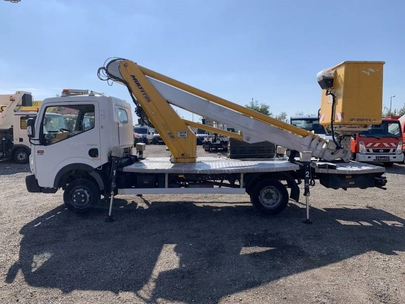 Renault Maxity Multitel MT202DS - 20m - 200 kg - Podizna platforma montirana na kamion: slika Renault Maxity Multitel MT202DS - 20m - 200 kg - Podizna platforma montirana na kamion Renault Maxity Multitel MT202DS - 20m - 200 kg - Podizna platforma montirana na kamion: slika Renault Maxity Multitel MT202DS - 20m - 200 kg - Podizna platforma montirana na kamion