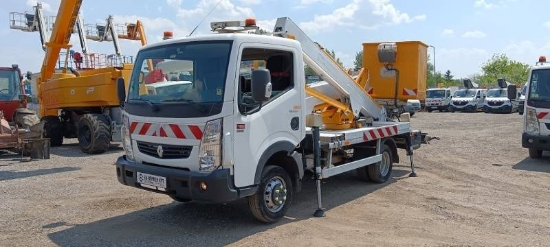 Renault Maxity Multitel MX200 - 20 m - Podizna platforma montirana na kamion: slika Renault Maxity Multitel MX200 - 20 m - Podizna platforma montirana na kamion Renault Maxity Multitel MX200 - 20 m - Podizna platforma montirana na kamion: slika Renault Maxity Multitel MX200 - 20 m - Podizna platforma montirana na kamion