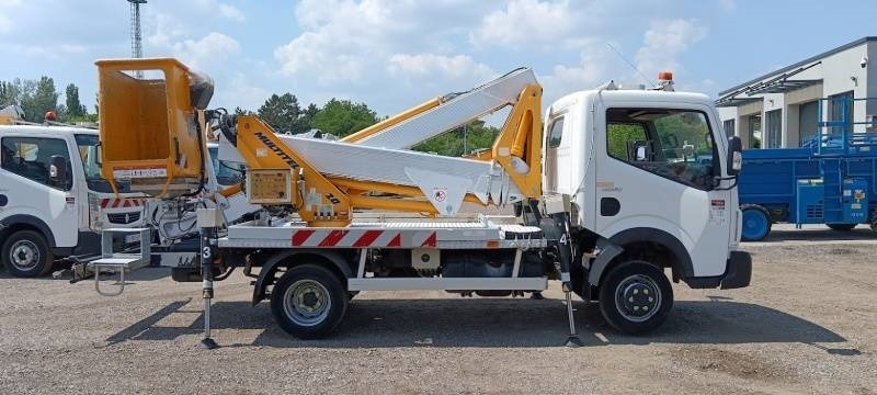 Renault Maxity Multitel MX200 - 20 m - Podizna platforma montirana na kamion: slika Renault Maxity Multitel MX200 - 20 m - Podizna platforma montirana na kamion Renault Maxity Multitel MX200 - 20 m - Podizna platforma montirana na kamion: slika Renault Maxity Multitel MX200 - 20 m - Podizna platforma montirana na kamion
