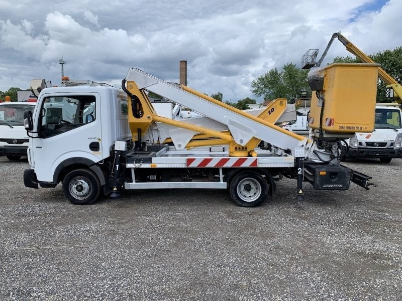 Renault Maxity Multitel MX200 - 20 m - Podizna platforma montirana na kamion: slika Renault Maxity Multitel MX200 - 20 m - Podizna platforma montirana na kamion Renault Maxity Multitel MX200 - 20 m - Podizna platforma montirana na kamion: slika Renault Maxity Multitel MX200 - 20 m - Podizna platforma montirana na kamion
