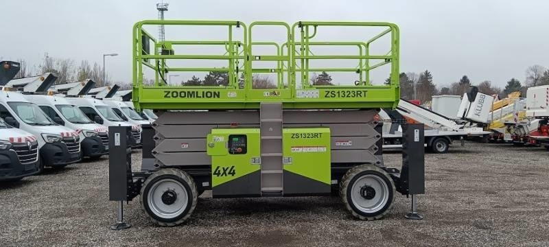 Zoomlion ZS1323RT - 15m, 4x4, diesel - Škarasta podizna platforma: slika Zoomlion ZS1323RT - 15m, 4x4, diesel - Škarasta podizna platforma Zoomlion ZS1323RT - 15m, 4x4, diesel - Škarasta podizna platforma: slika Zoomlion ZS1323RT - 15m, 4x4, diesel - Škarasta podizna platforma