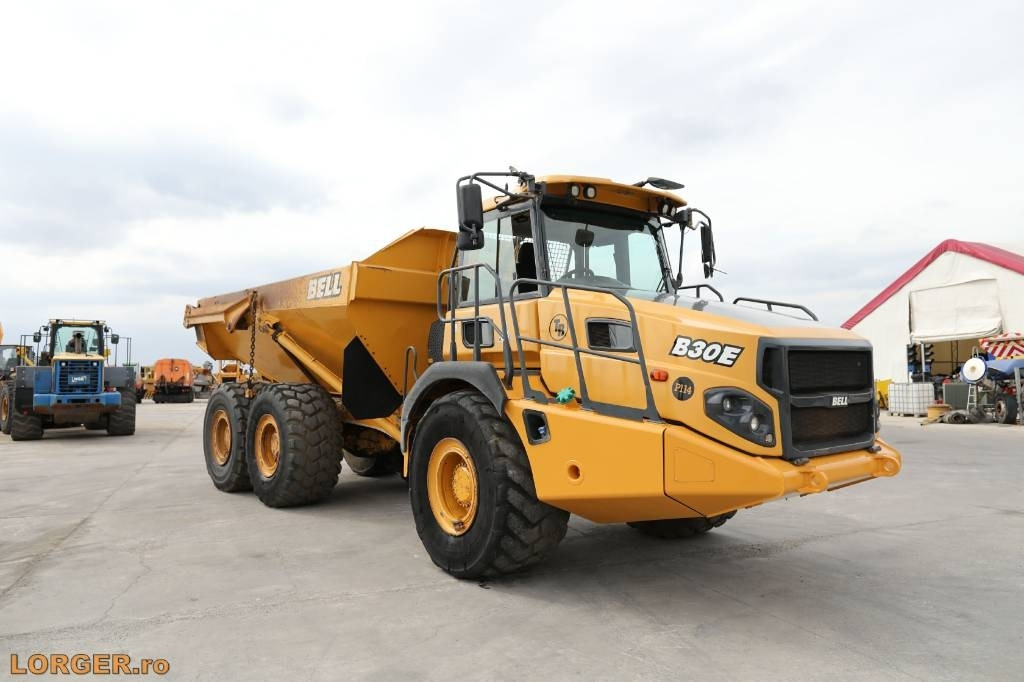 Bell B 30 E - Zglobni istovarivač: slika Bell B 30 E - Zglobni istovarivač Bell B 30 E - Zglobni istovarivač: slika Bell B 30 E - Zglobni istovarivač