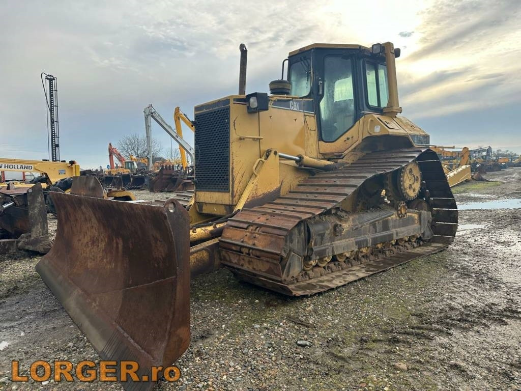 CAT D 6 M LGP - Buldožer: slika CAT D 6 M LGP - Buldožer CAT D 6 M LGP - Buldožer: slika CAT D 6 M LGP - Buldožer