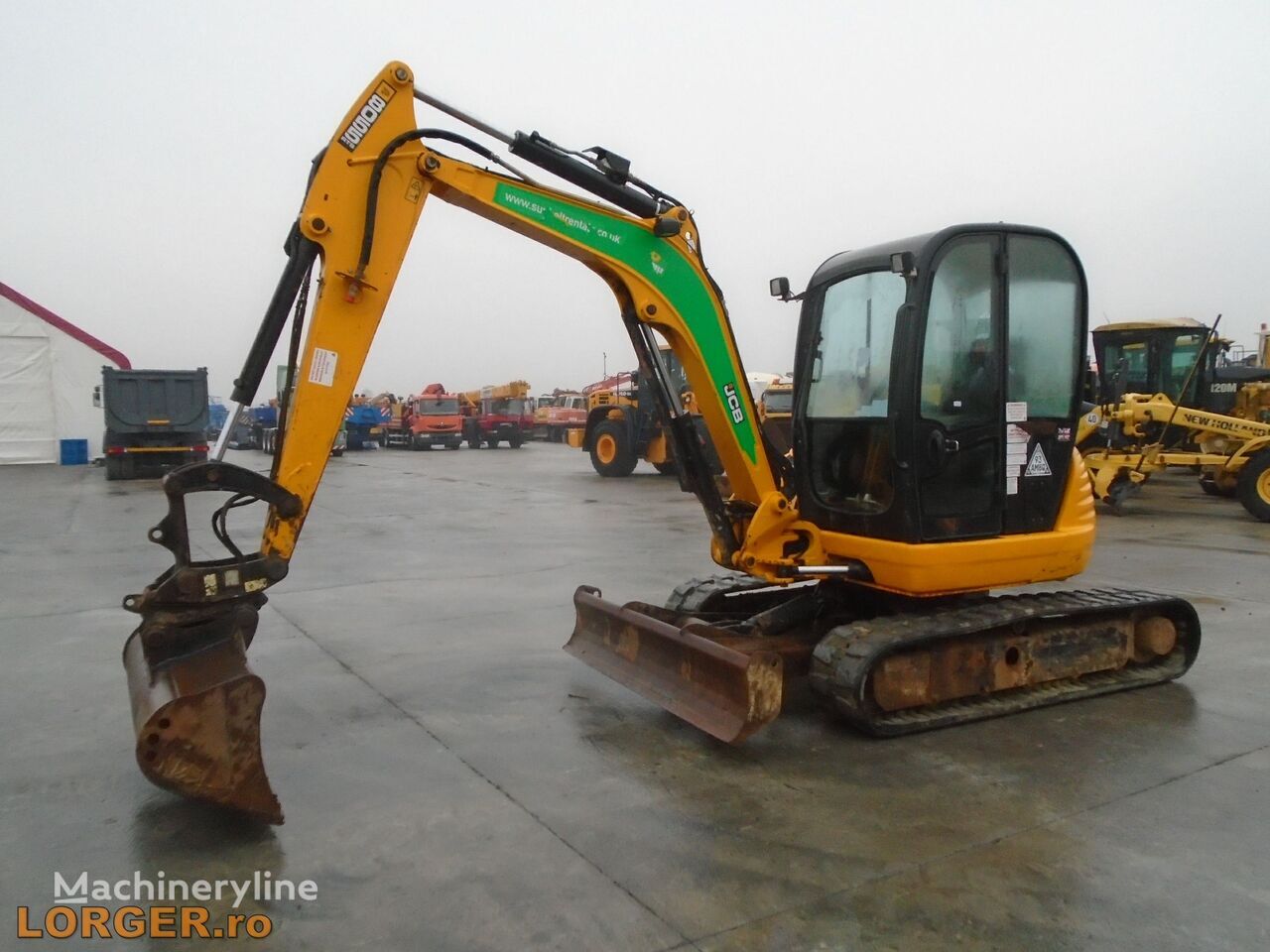 Mini bager JCB 8055 RTS: slika Mini bager JCB 8055 RTS