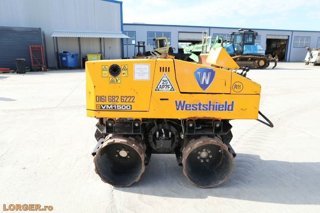 JCB VM 1500 - Cestovni valjak: slika JCB VM 1500 - Cestovni valjak JCB VM 1500 - Cestovni valjak: slika JCB VM 1500 - Cestovni valjak