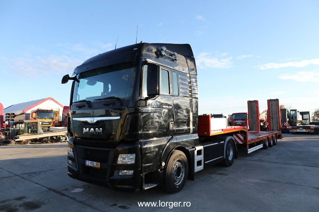 MAN TGX 18.440 4x2 BLS + Trailer Kässbohrer LB3 Lowbed - Tegljač: slika MAN TGX 18.440 4x2 BLS + Trailer Kässbohrer LB3 Lowbed - Tegljač MAN TGX 18.440 4x2 BLS + Trailer Kässbohrer LB3 Lowbed - Tegljač: slika MAN TGX 18.440 4x2 BLS + Trailer Kässbohrer LB3 Lowbed - Tegljač