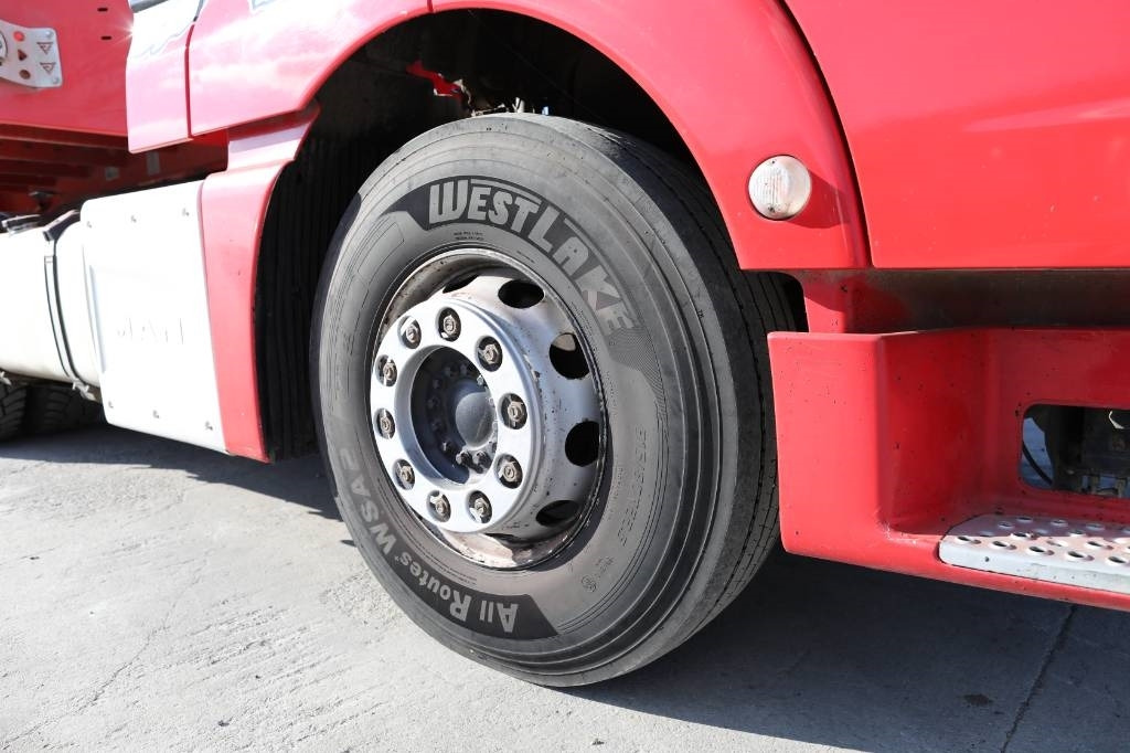 Zakup MAN TGX 18.500 4x2 LLS + Trailer Vega 3 axel lowbed  MAN TGX 18.500 4x2 LLS + Trailer Vega 3 axel lowbed: slika Zakup MAN TGX 18.500 4x2 LLS + Trailer Vega 3 axel lowbed  MAN TGX 18.500 4x2 LLS + Trailer Vega 3 axel lowbed