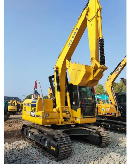 2020 Komatsu 110-8 - Viličar: slika 2020 Komatsu 110-8 - Viličar 2020 Komatsu 110-8 - Viličar: slika 2020 Komatsu 110-8 - Viličar