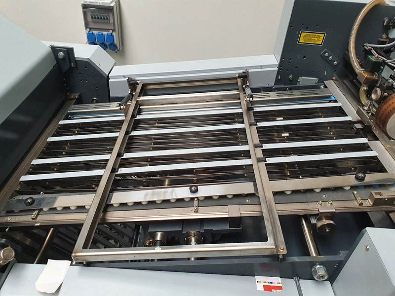 Horizon AFC-746 F | PFU-74 | 29 Mio | 2011 - Falcerica: slika Horizon AFC-746 F | PFU-74 | 29 Mio | 2011 - Falcerica Horizon AFC-746 F | PFU-74 | 29 Mio | 2011 - Falcerica: slika Horizon AFC-746 F | PFU-74 | 29 Mio | 2011 - Falcerica