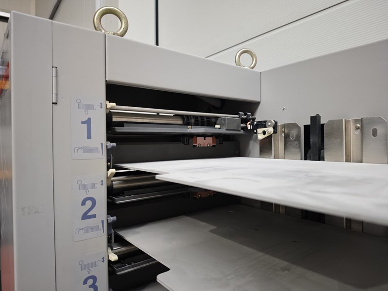 Horizon VAC 100a | 1998 - Tiskarski stroj: slika Horizon VAC 100a | 1998 - Tiskarski stroj Horizon VAC 100a | 1998 - Tiskarski stroj: slika Horizon VAC 100a | 1998 - Tiskarski stroj