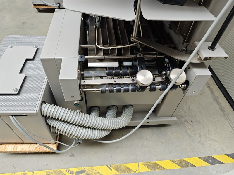 Horizon VAC-60Hc | 2006 - Tiskarski stroj: slika Horizon VAC-60Hc | 2006 - Tiskarski stroj Horizon VAC-60Hc | 2006 - Tiskarski stroj: slika Horizon VAC-60Hc | 2006 - Tiskarski stroj