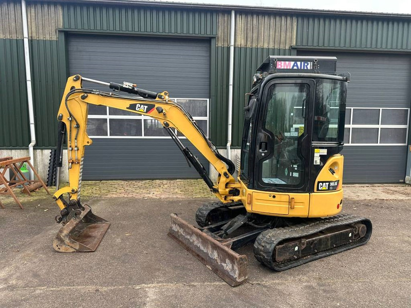 Cat 303.5E - A/C! - Mini bager: slika Cat 303.5E - A/C! - Mini bager Cat 303.5E - A/C! - Mini bager: slika Cat 303.5E - A/C! - Mini bager