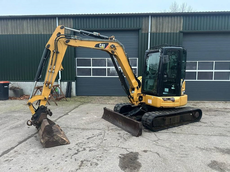 Cat 305 E CR - A/C - Mini bager: slika Cat 305 E CR - A/C - Mini bager Cat 305 E CR - A/C - Mini bager: slika Cat 305 E CR - A/C - Mini bager
