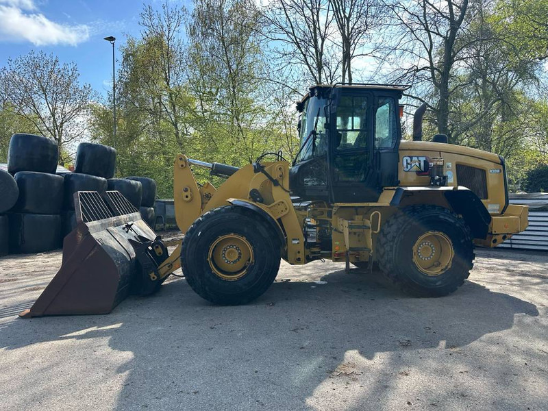 Cat 930M new tires! - Utovarivač na kotačima: slika Cat 930M new tires! - Utovarivač na kotačima Cat 930M new tires! - Utovarivač na kotačima: slika Cat 930M new tires! - Utovarivač na kotačima