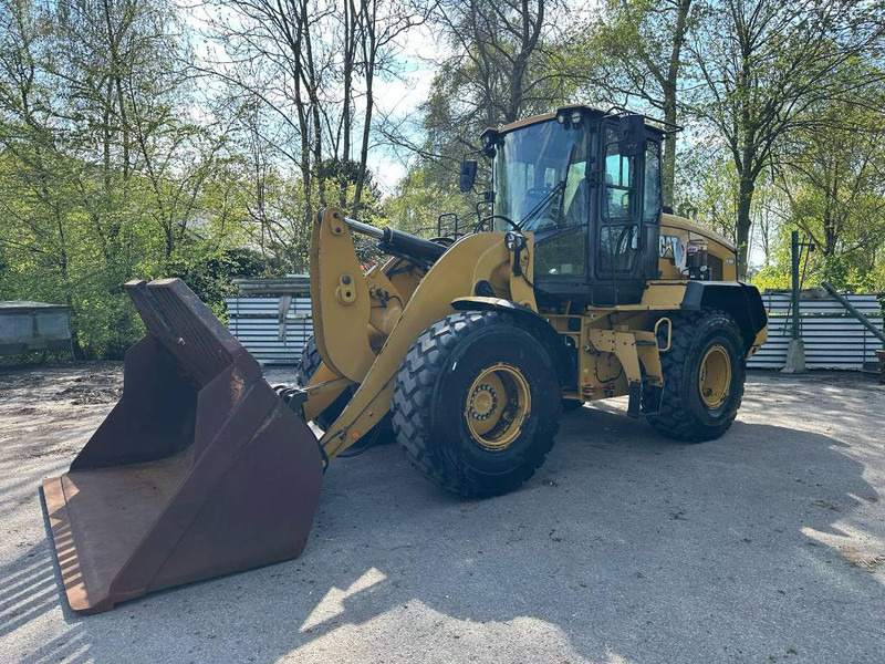 Cat 930M new tires! - Utovarivač na kotačima: slika Cat 930M new tires! - Utovarivač na kotačima Cat 930M new tires! - Utovarivač na kotačima: slika Cat 930M new tires! - Utovarivač na kotačima