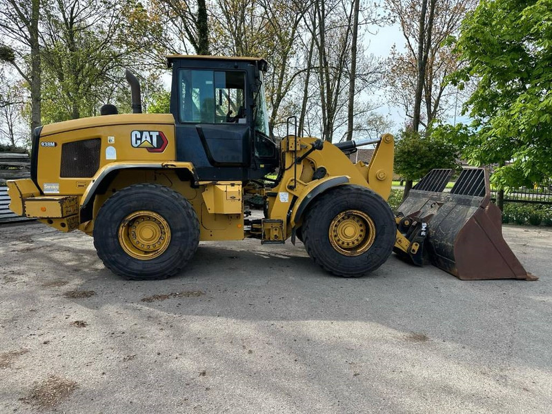 Cat 938M - Utovarivač na kotačima: slika Cat 938M - Utovarivač na kotačima Cat 938M - Utovarivač na kotačima: slika Cat 938M - Utovarivač na kotačima