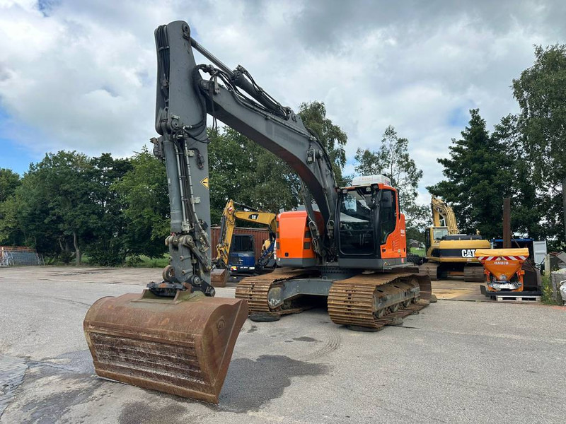 Liebherr R 926 LC - Bager gusjeničar: slika Liebherr R 926 LC - Bager gusjeničar Liebherr R 926 LC - Bager gusjeničar: slika Liebherr R 926 LC - Bager gusjeničar