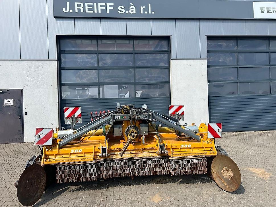 J.Reiff Sarl
Herr Stefan Neukirch - 77 Z.I in den - Oprema za obradu tla: slika J.Reiff Sarl
Herr Stefan Neukirch - 77 Z.I in den - Oprema za obradu tla J.Reiff Sarl
Herr Stefan Neukirch - 77 Z.I in den - Oprema za obradu tla: slika J.Reiff Sarl
Herr Stefan Neukirch - 77 Z.I in den - Oprema za obradu tla