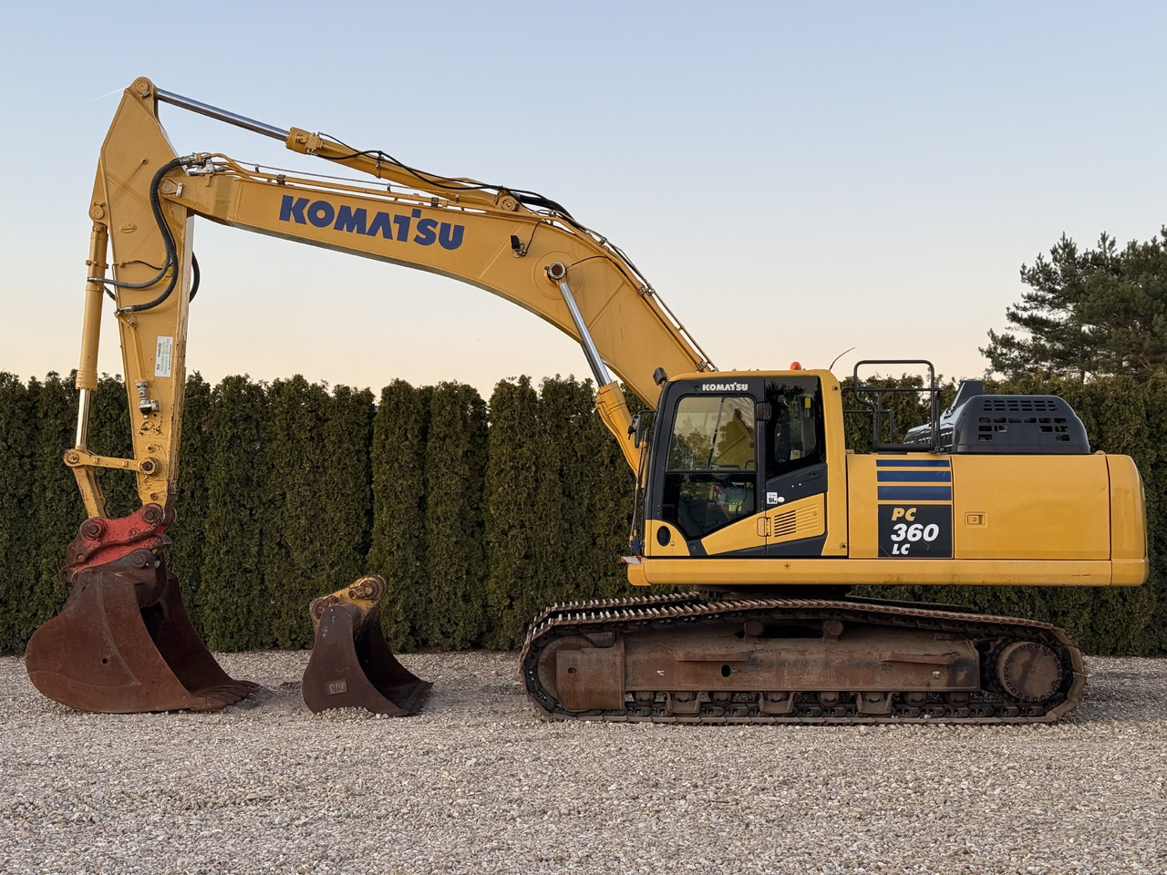 KOMATSU PC 360 LC-11 - Bager gusjeničar: slika KOMATSU PC 360 LC-11 - Bager gusjeničar KOMATSU PC 360 LC-11 - Bager gusjeničar: slika KOMATSU PC 360 LC-11 - Bager gusjeničar