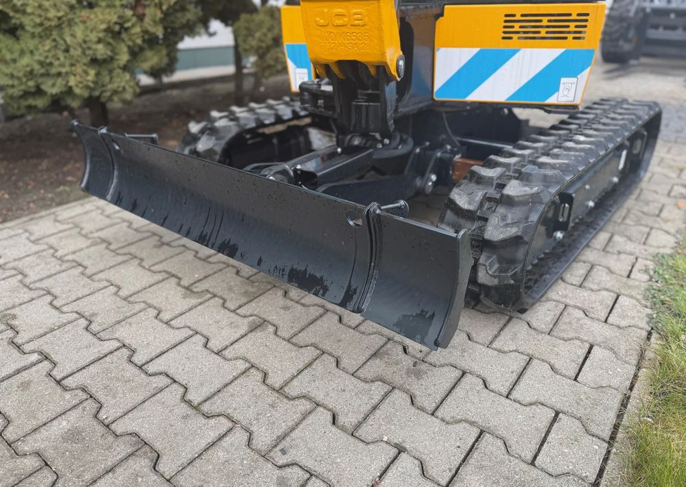 Novi Mini bager JCB 19C-1E: slika Novi Mini bager JCB 19C-1E