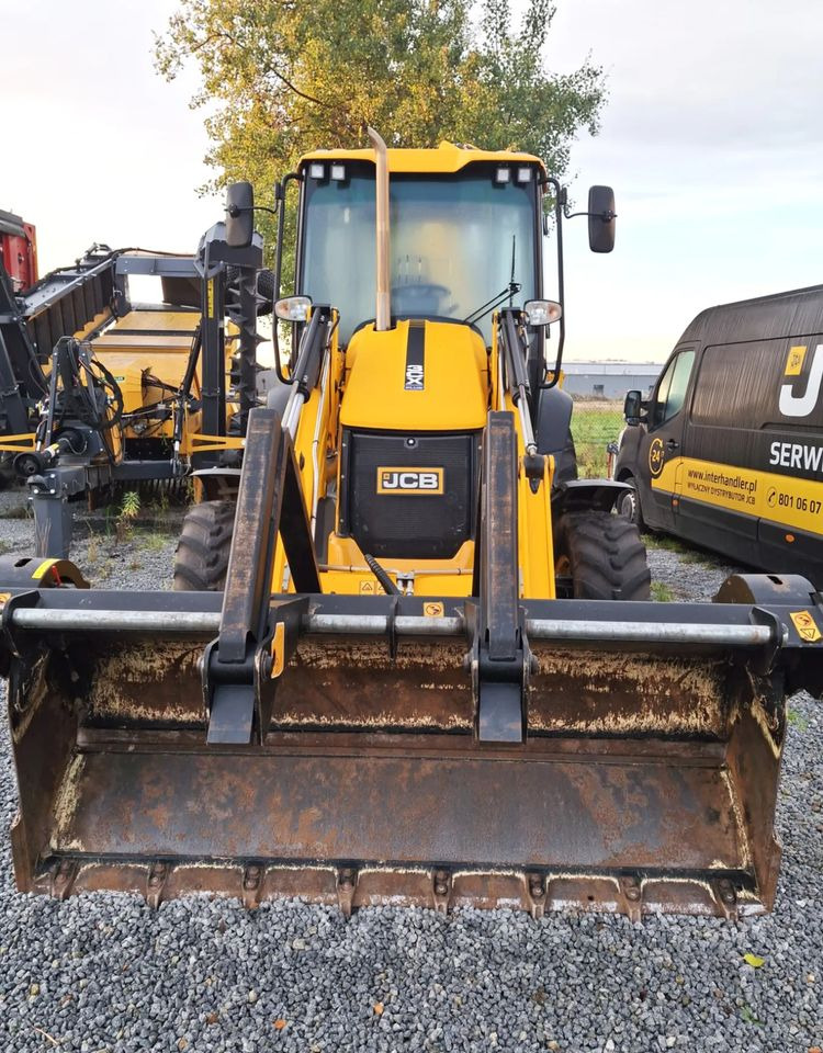 JCB 3CX PLUS AEC - Rovokopač-utovarivač: slika JCB 3CX PLUS AEC - Rovokopač-utovarivač JCB 3CX PLUS AEC - Rovokopač-utovarivač: slika JCB 3CX PLUS AEC - Rovokopač-utovarivač