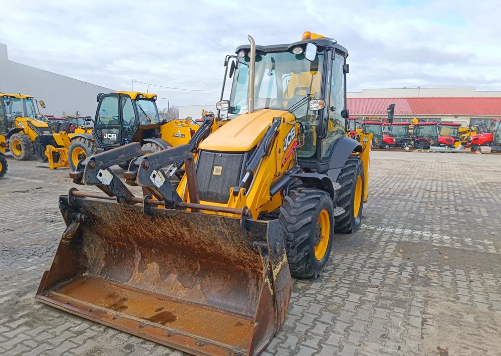 JCB 3CX - Rovokopač-utovarivač: slika JCB 3CX - Rovokopač-utovarivač JCB 3CX - Rovokopač-utovarivač: slika JCB 3CX - Rovokopač-utovarivač