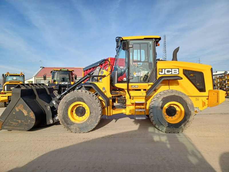 JCB 427 HT - Utovarivač na kotačima: slika JCB 427 HT - Utovarivač na kotačima JCB 427 HT - Utovarivač na kotačima: slika JCB 427 HT - Utovarivač na kotačima