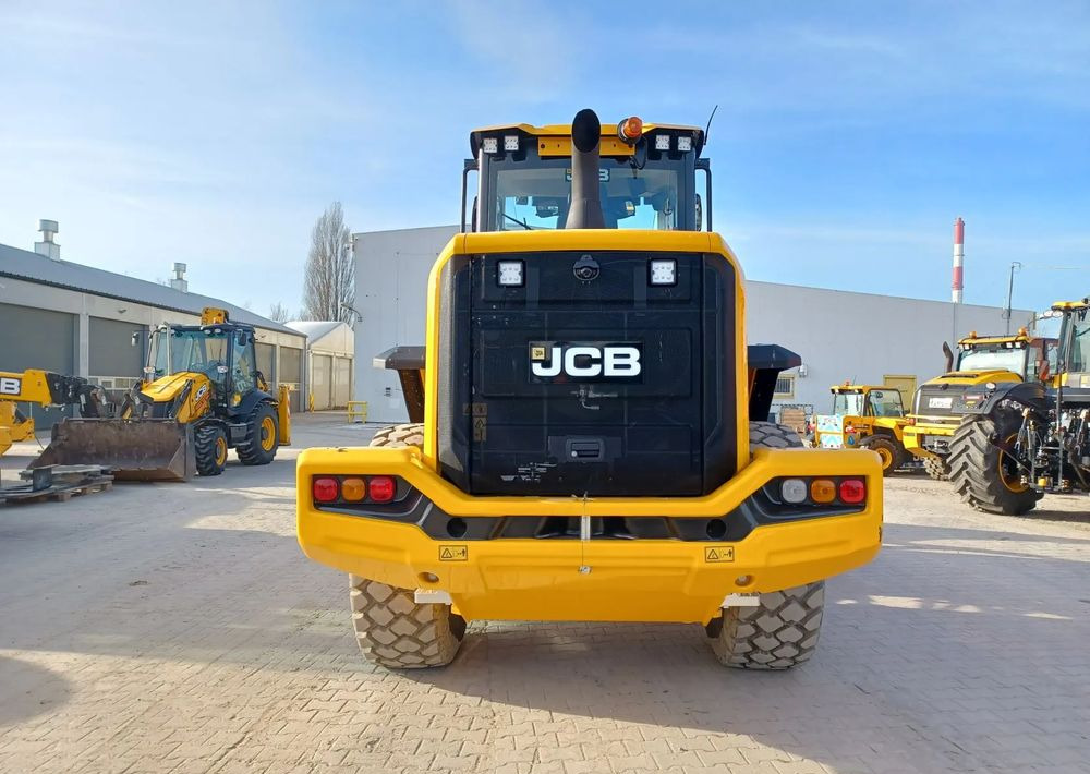 JCB 427 HT - Bager na kotačima: slika JCB 427 HT - Bager na kotačima JCB 427 HT - Bager na kotačima: slika JCB 427 HT - Bager na kotačima