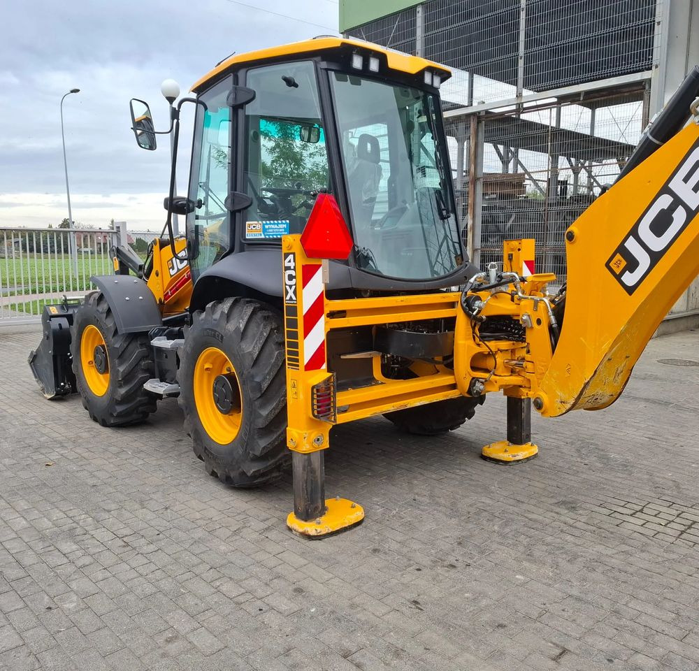 JCB 4CX PLUS AEC - Rovokopač-utovarivač: slika JCB 4CX PLUS AEC - Rovokopač-utovarivač JCB 4CX PLUS AEC - Rovokopač-utovarivač: slika JCB 4CX PLUS AEC - Rovokopač-utovarivač