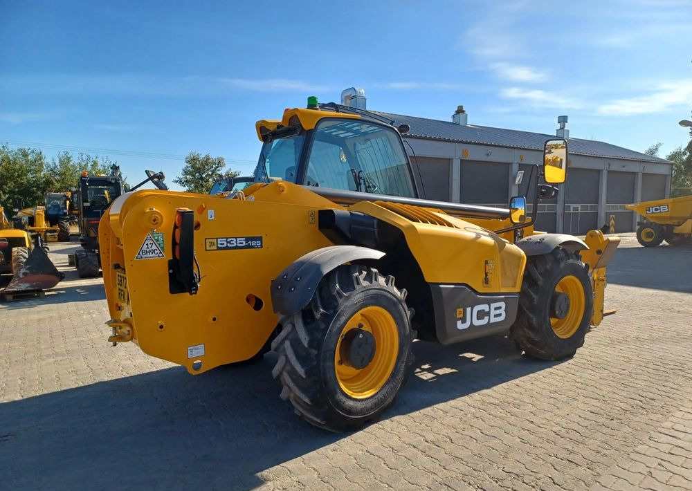 JCB 535-125 - Teleskopski rukovatelj: slika JCB 535-125 - Teleskopski rukovatelj JCB 535-125 - Teleskopski rukovatelj: slika JCB 535-125 - Teleskopski rukovatelj