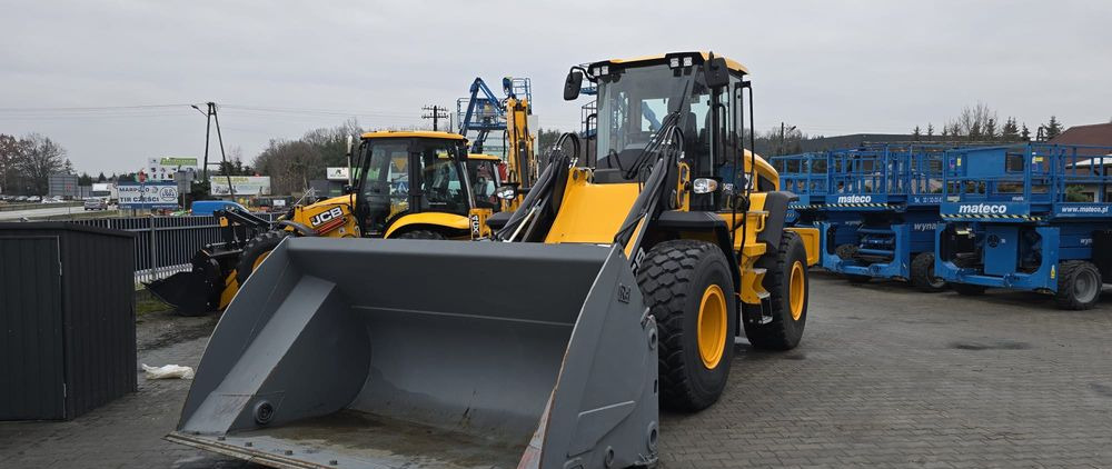 JCB - Bager na kotačima: slika JCB - Bager na kotačima JCB - Bager na kotačima: slika JCB - Bager na kotačima