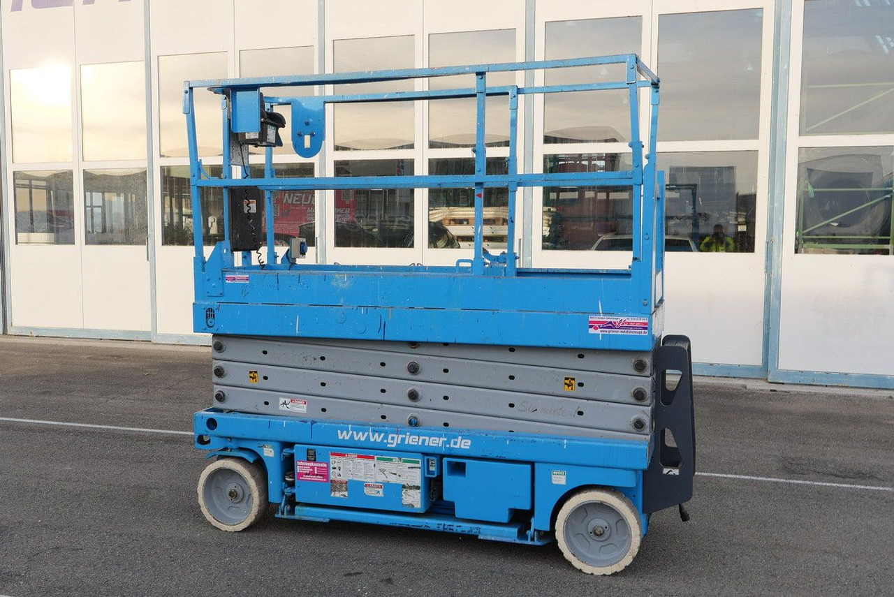 Genie SCHERENHEBEBÜHNE GENIE GS 2632 nur 542 H - Podizna platforma montirana na kamion: slika Genie SCHERENHEBEBÜHNE GENIE GS 2632 nur 542 H - Podizna platforma montirana na kamion Genie SCHERENHEBEBÜHNE GENIE GS 2632 nur 542 H - Podizna platforma montirana na kamion: slika Genie SCHERENHEBEBÜHNE GENIE GS 2632 nur 542 H - Podizna platforma montirana na kamion