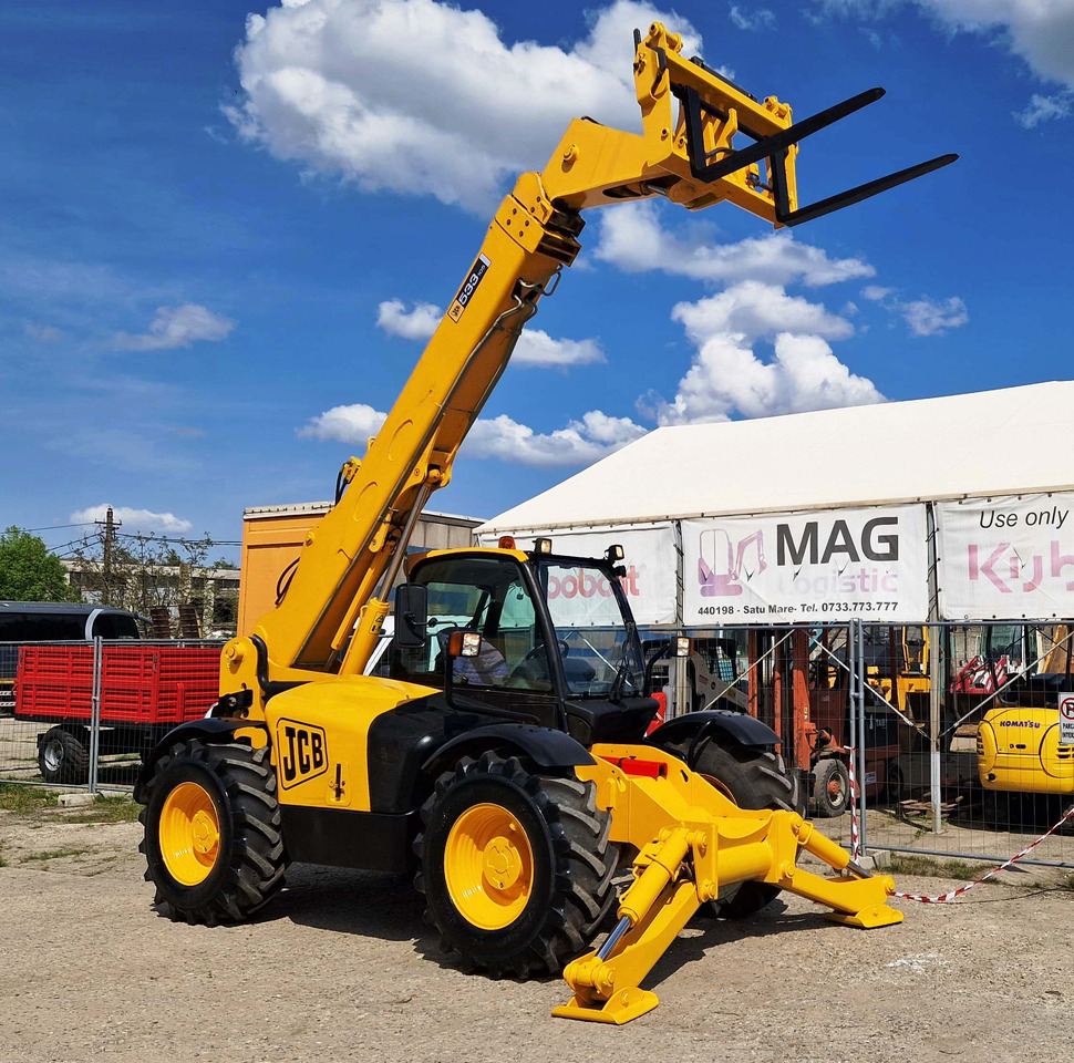 JCB 533-105 - Teleskopski rukovatelj: slika JCB 533-105 - Teleskopski rukovatelj JCB 533-105 - Teleskopski rukovatelj: slika JCB 533-105 - Teleskopski rukovatelj
