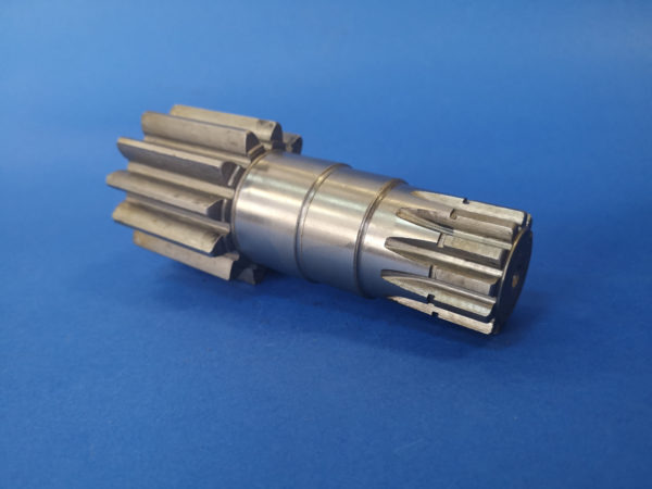 010230A Wałek silnika obrotu Hanix, Schaeff HR4 - Motor okretanja za Građevinski strojevi: slika 010230A Wałek silnika obrotu Hanix, Schaeff HR4 - Motor okretanja za Građevinski strojevi 010230A Wałek silnika obrotu Hanix, Schaeff HR4 - Motor okretanja za Građevinski strojevi: slika 010230A Wałek silnika obrotu Hanix, Schaeff HR4 - Motor okretanja za Građevinski strojevi