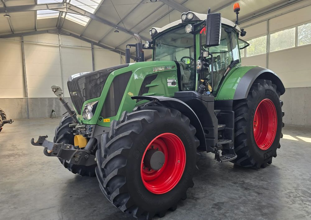 Fendt 828 - Traktor: slika Fendt 828 - Traktor Fendt 828 - Traktor: slika Fendt 828 - Traktor