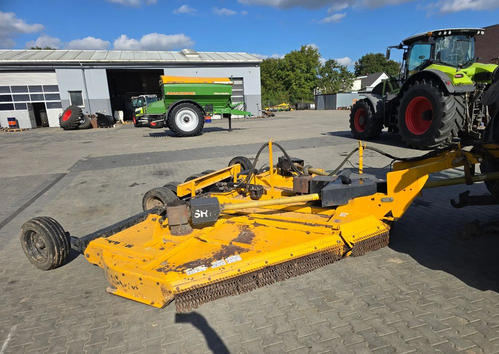 Inny Mac Connell 460. - Kosilica: slika Inny Mac Connell 460. - Kosilica Inny Mac Connell 460. - Kosilica: slika Inny Mac Connell 460. - Kosilica