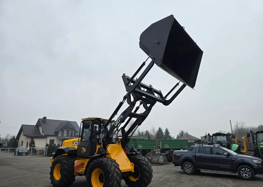 JCB 416 - Utovarivač na kotačima: slika JCB 416 - Utovarivač na kotačima JCB 416 - Utovarivač na kotačima: slika JCB 416 - Utovarivač na kotačima