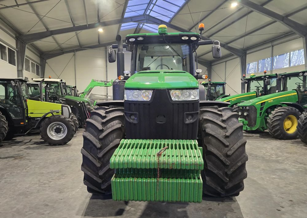 John Deere 8260R - Traktor: slika John Deere 8260R - Traktor John Deere 8260R - Traktor: slika John Deere 8260R - Traktor