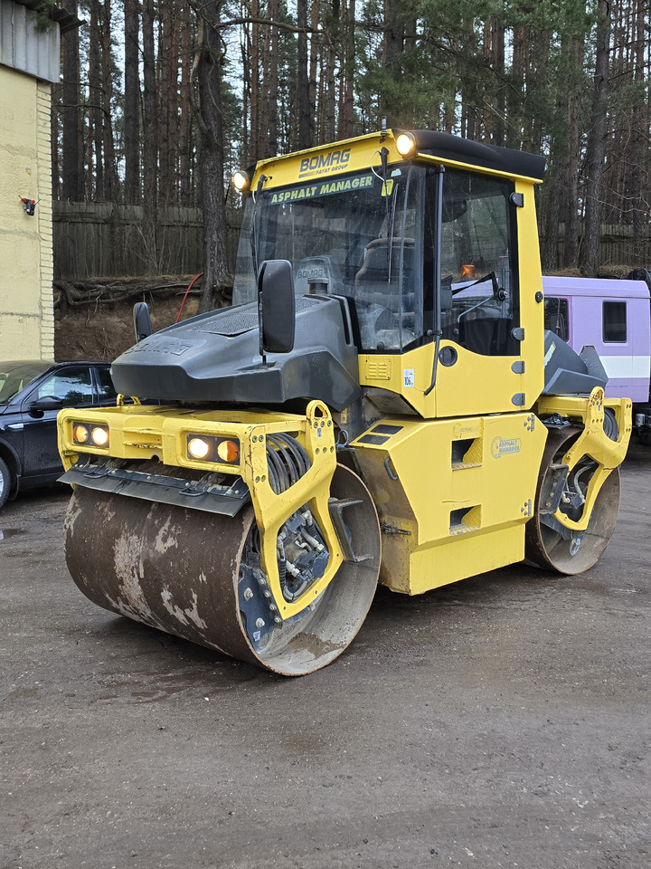 BOMAG BW154 AP-AM - Cestovni valjak: slika BOMAG BW154 AP-AM - Cestovni valjak BOMAG BW154 AP-AM - Cestovni valjak: slika BOMAG BW154 AP-AM - Cestovni valjak