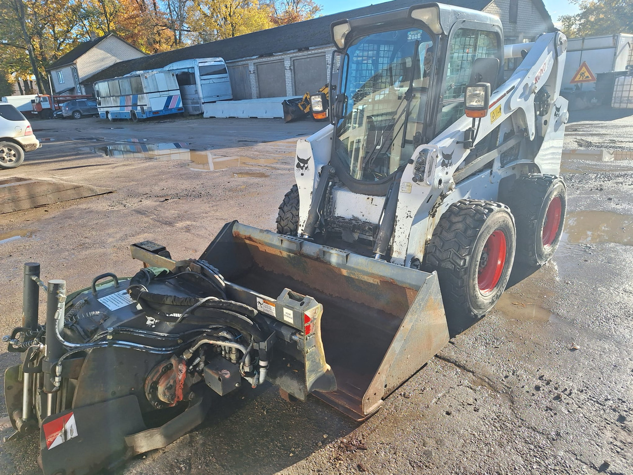 Mini utovarivač Bobcat S650: slika Mini utovarivač Bobcat S650