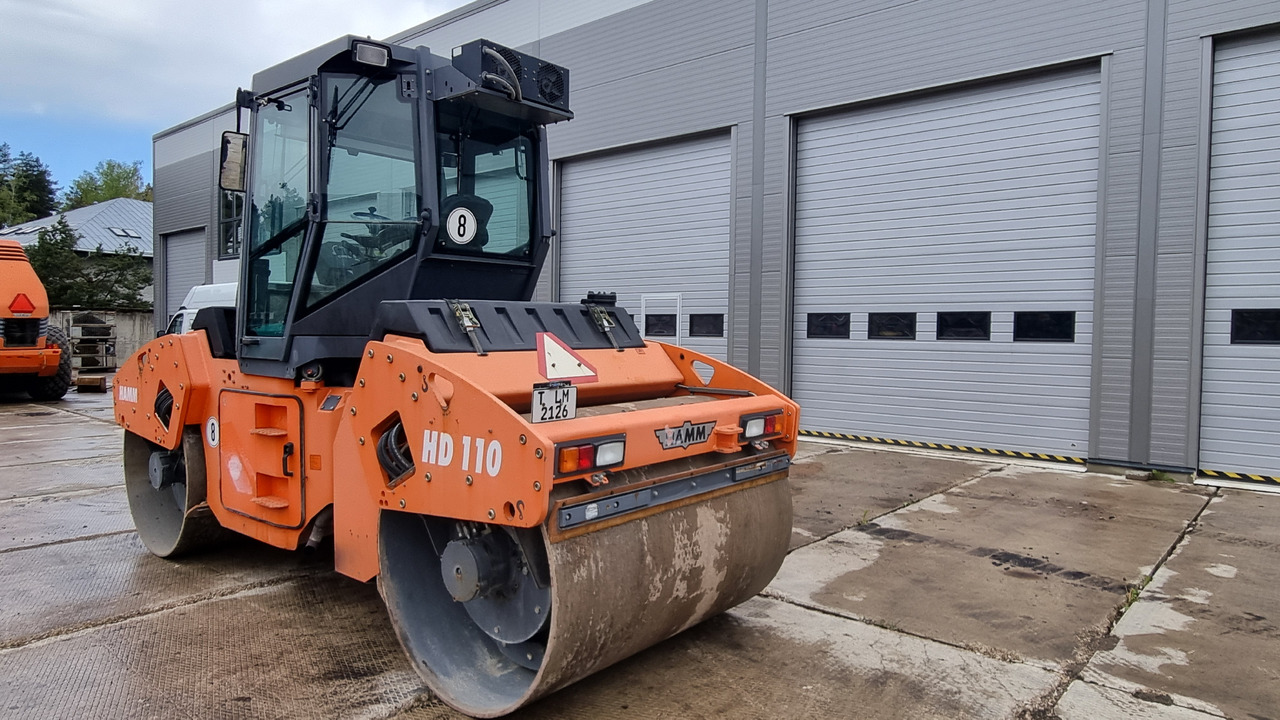 HAMM HD110 - Cestovni valjak: slika HAMM HD110 - Cestovni valjak HAMM HD110 - Cestovni valjak: slika HAMM HD110 - Cestovni valjak