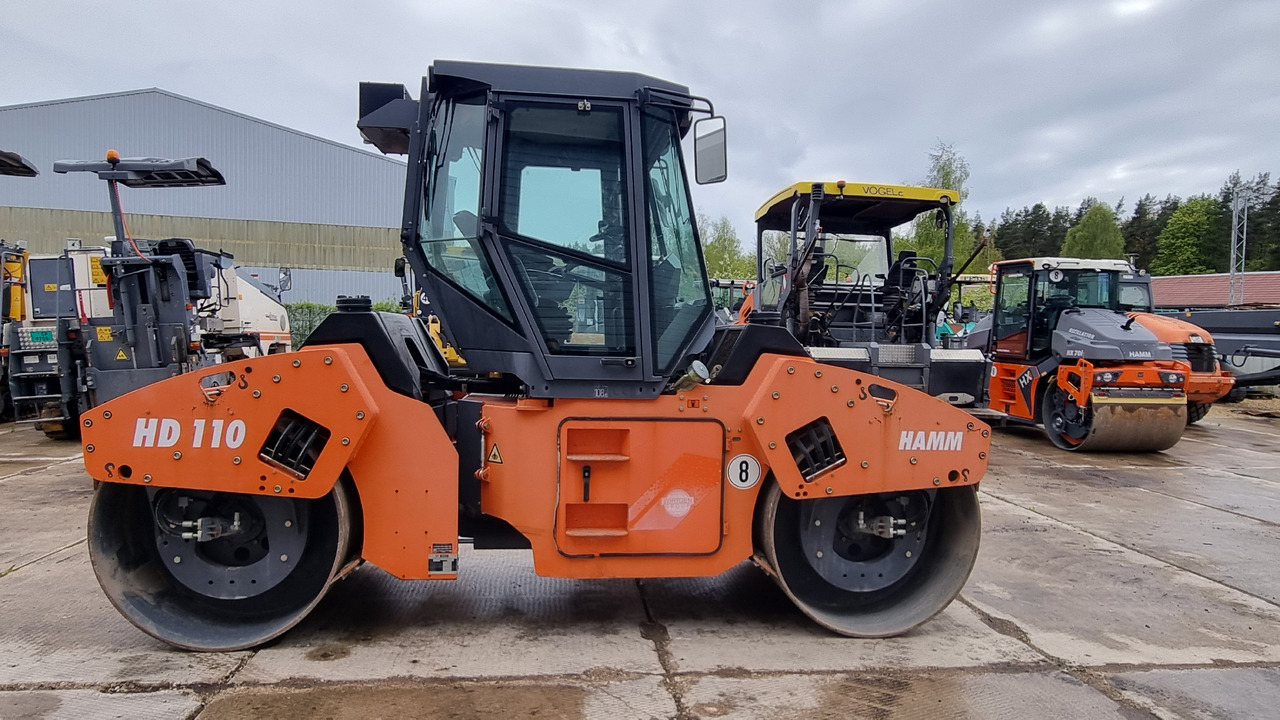HAMM HD110 - Cestovni valjak: slika HAMM HD110 - Cestovni valjak HAMM HD110 - Cestovni valjak: slika HAMM HD110 - Cestovni valjak