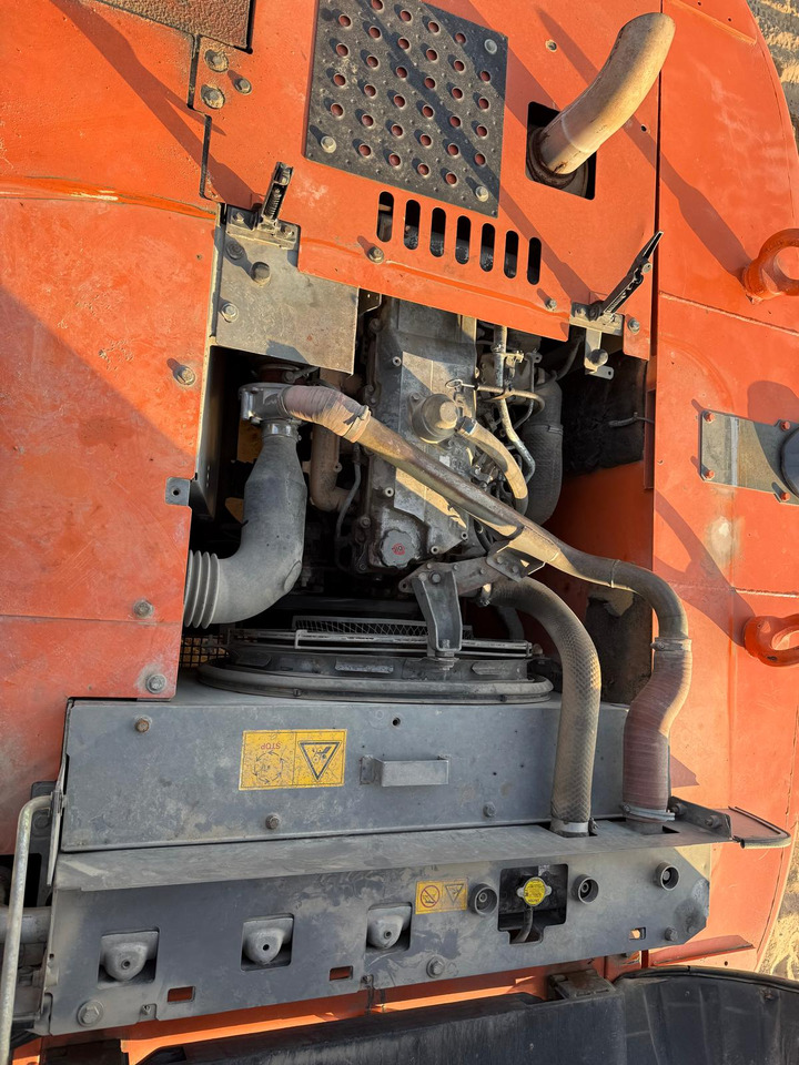 HITACHI ZX250LC-3 - Bager gusjeničar: slika HITACHI ZX250LC-3 - Bager gusjeničar HITACHI ZX250LC-3 - Bager gusjeničar: slika HITACHI ZX250LC-3 - Bager gusjeničar