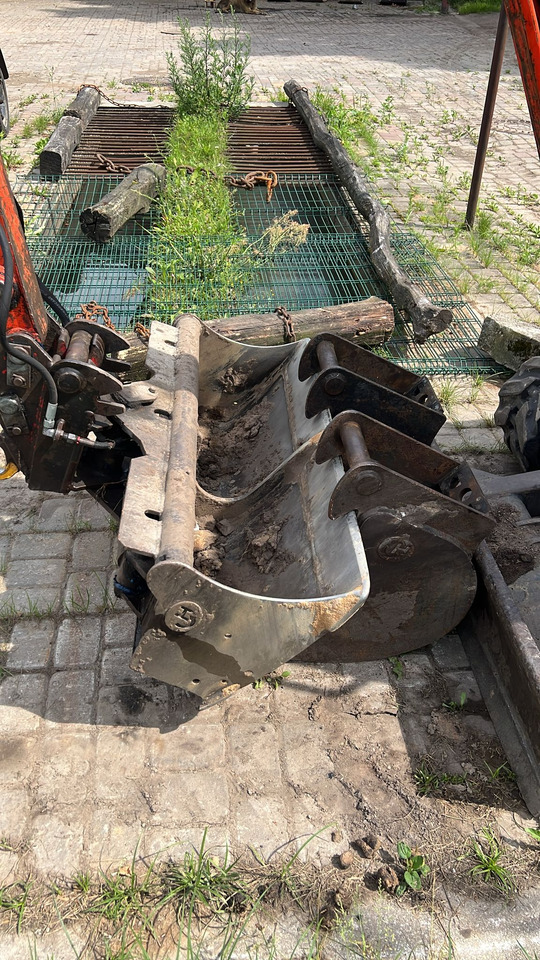 KUBOTA KX027-4 - Mini bager: slika KUBOTA KX027-4 - Mini bager KUBOTA KX027-4 - Mini bager: slika KUBOTA KX027-4 - Mini bager