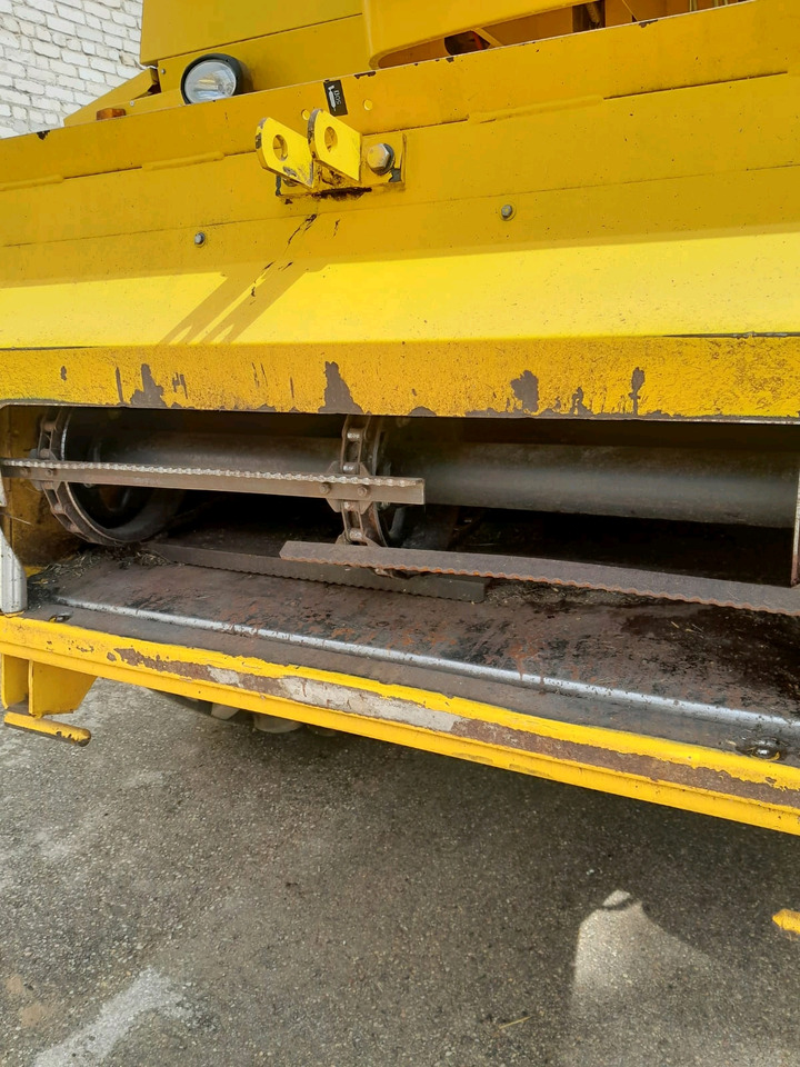 New Holland TC5070 - Kombajn za žetvu: slika New Holland TC5070 - Kombajn za žetvu New Holland TC5070 - Kombajn za žetvu: slika New Holland TC5070 - Kombajn za žetvu